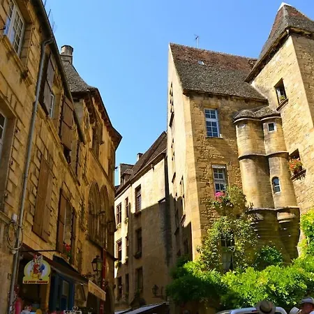Appartement Du Presidial - Standing Flat 2 Bed/2 Bath With Balcony In Medieval Center *