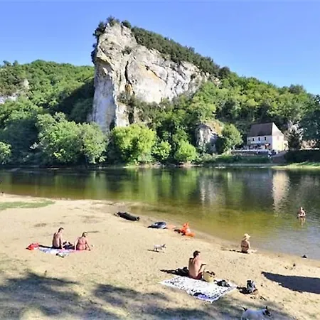 Du Presidial - Standing Flat 2 Bed/2 Bath With Balcony In Medieval Center * Sarlat-la-Canéda