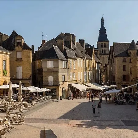 Appartement Du Presidial - Standing Flat 2 Bed/2 Bath With Balcony In Medieval Center *