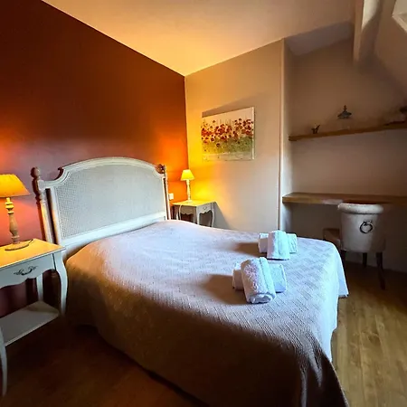 Du Presidial - Standing Flat 2 Bed/2 Bath With Balcony In Medieval Center * Sarlat-la-Canéda