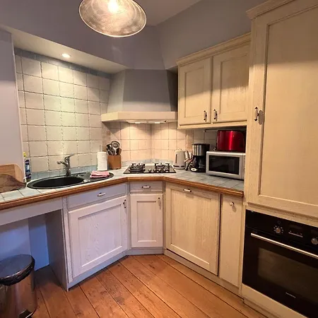 Appartement Du Presidial - Standing Flat 2 Bed/2 Bath With Balcony In Medieval Center